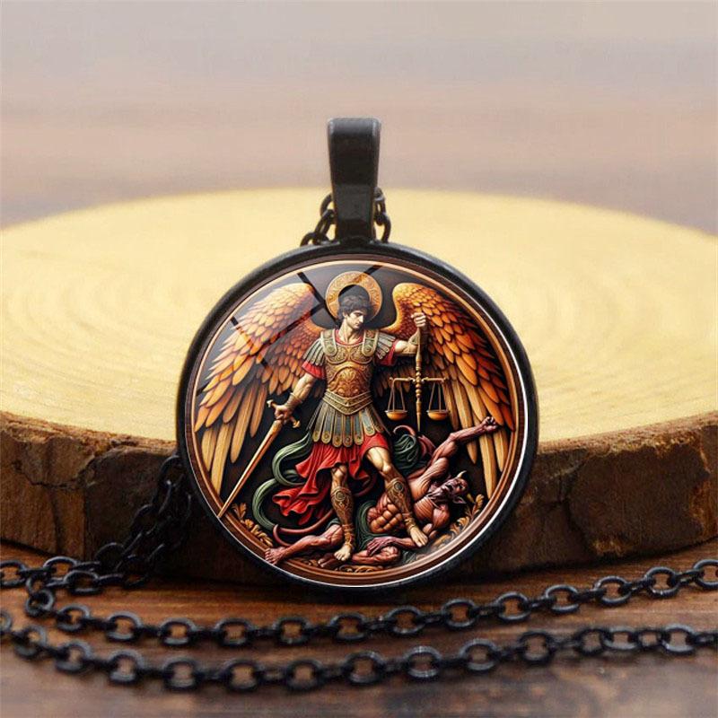 New Archangel Michael Time Women's Versatile Retro Pendant Necklace