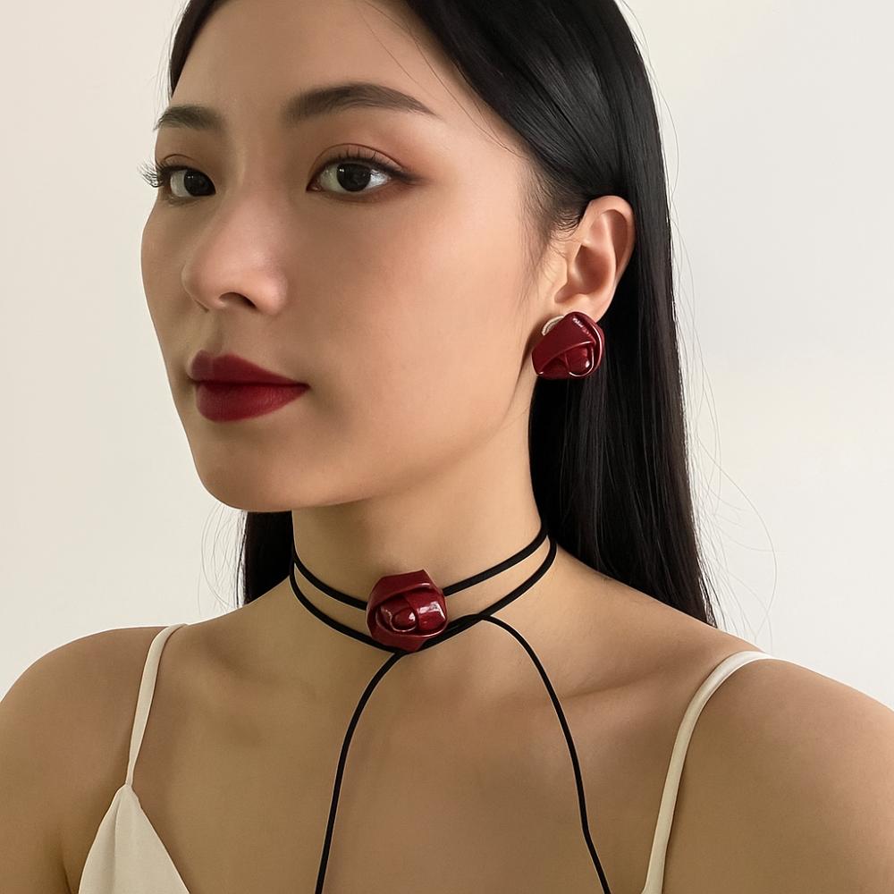 PU Leather Clavicle Chain Necklace Floral Design Flower Stud Earrings  Korean Fashion