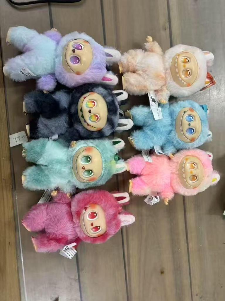 Labubu 5.0 Fifth Gen Vinyl Face Plush Pendant Blind Box Figurine Toy