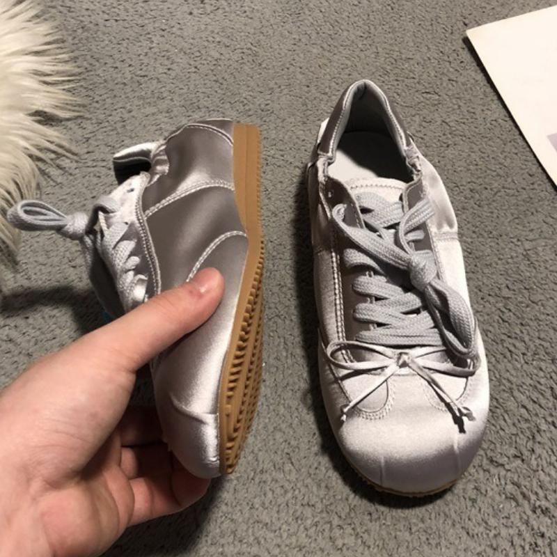 Fashion High Quality Satin Lace-up Flats Women Silver Gray Bow Round Toe Sneakers Comfortable Lightweight Non-slip Zapatillas De Mujer
