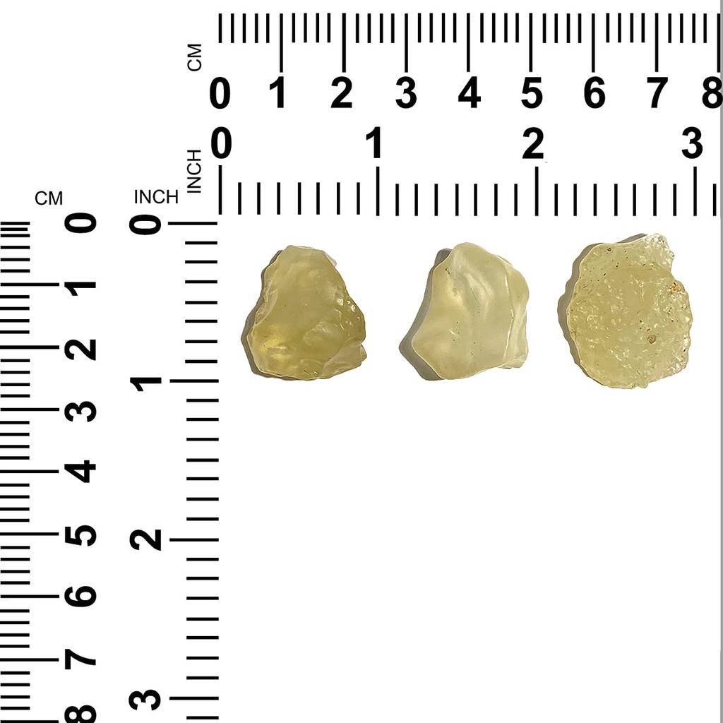 Starborn Romantic Rivian Glass with a certificate of authenticity (Golden Tektite) 25-50 ct/Comes