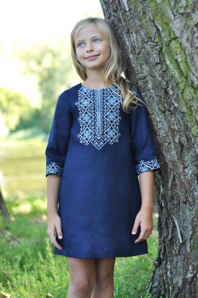 Kinder Leinenkleid-Vyshyvanka mit Stickerei, ukrainisches Kleid Gesticktes Tuch Vyshyvanka, Besticktes Kleid, Kleidung mit Stickerei