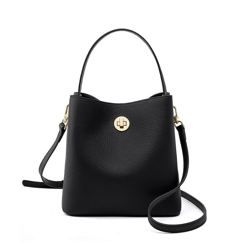 

Bags Women s Autumn and Winter New Bucket Bags, Leather Women s Bags, Shoulder Messenger Bags, Large-capacity Handbags, Women s Bags 22cm чёрный