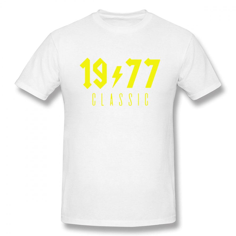 1977 Limited Edition Cool Funny T Shirt Unisex Short Sleeves Hip Hop Vintaged Oneck Cotton T Shirts