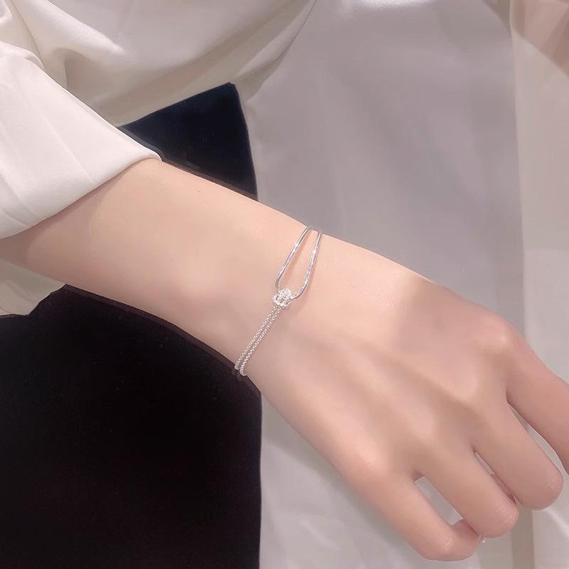 Женский двухслойный асимметричный плетеный браслет - Изысканный, нишевый дизайн, легкая роскошь, счастливый летний аксессуар