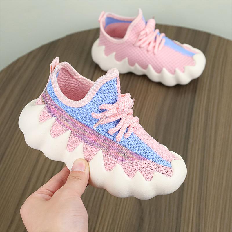 Middle children's sports shoes spring and autumn new soft-soled breathable fly-woven coconut shoes men's and women's children's casual shoes