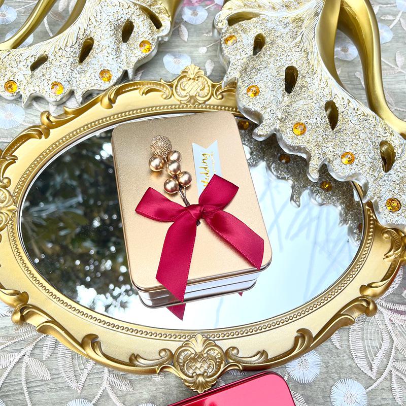 Персонализированные европейские золотые круглые свадебные бонбоньерки As shown, no processing needed