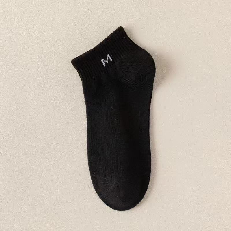 5 Pairs Woman Letter Patterned Short Socks Trendy Vertical Stripes Soft Comfortable Breathable Sweat Absorbing Casual Short Socks