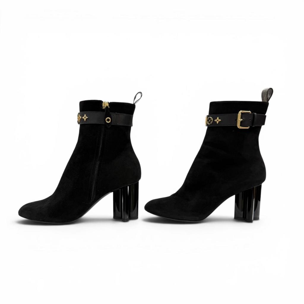Great LOUIS VUITTON Short Boots Black Suede Leather Women 36.5 Used