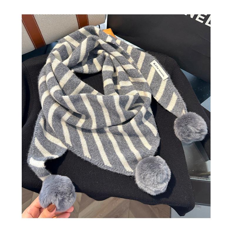 Châle Écharpe Rayé Rouge Fait Main 100% Laine avec Pompon Amovible – Polyvalent et Chaud pour Noël 2025