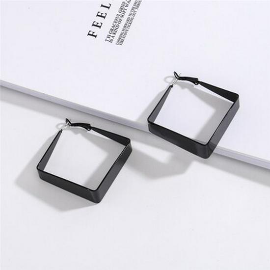 Korean Chic Geometric Stud Earrings: Trendy, Personalized, and Versatile Painted Women s Ear Accessories чёрный