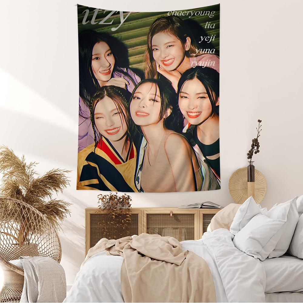 Kpop Group Itzy Hanging Bohemian Tapestry Indian Buddha Wall Decoration Witchcraft Bohemian Hippie Cheap Hippie Wall Hanging