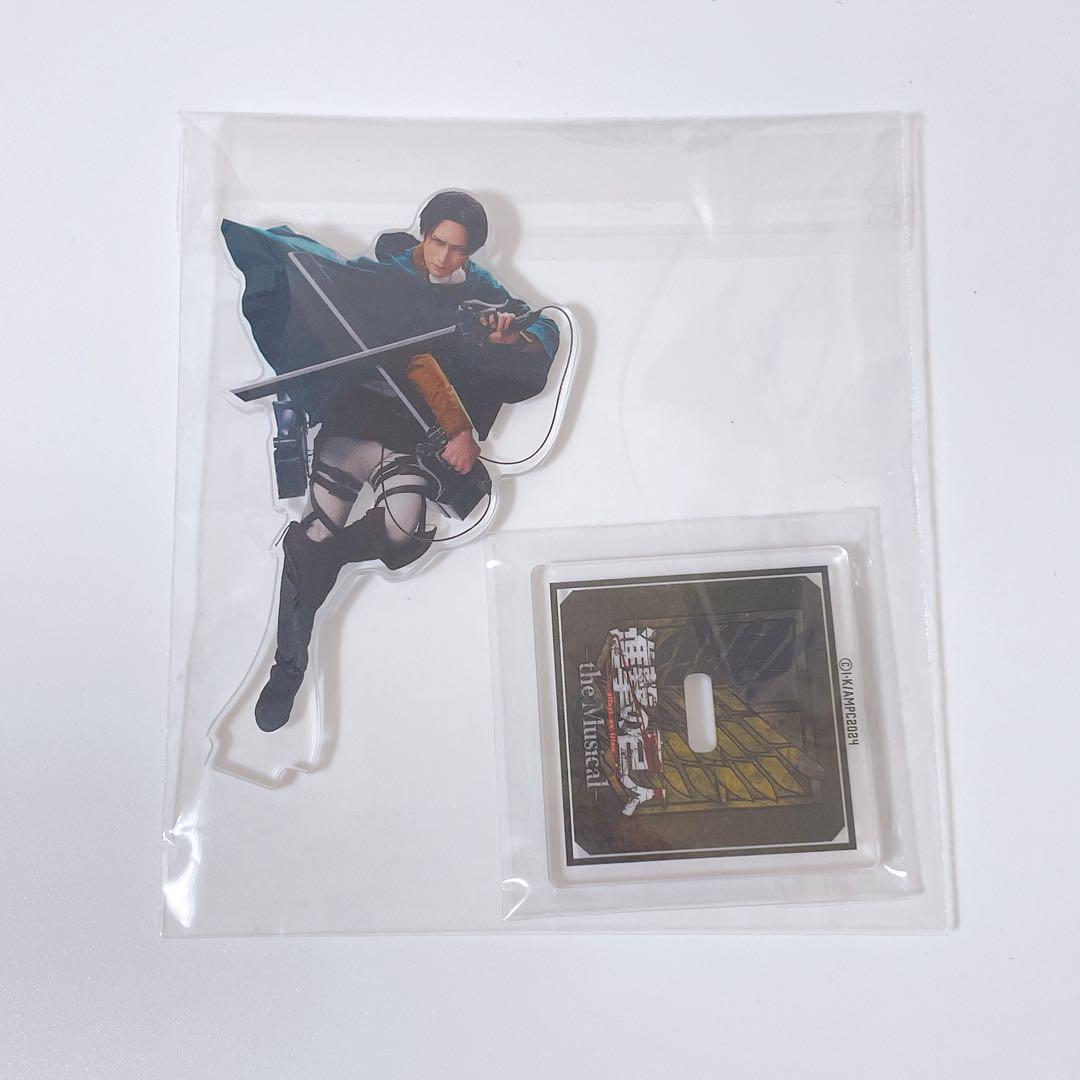 

[USED] Attack on Titan Attack Musical Acrylic Stand Ryo Matsuda Levi