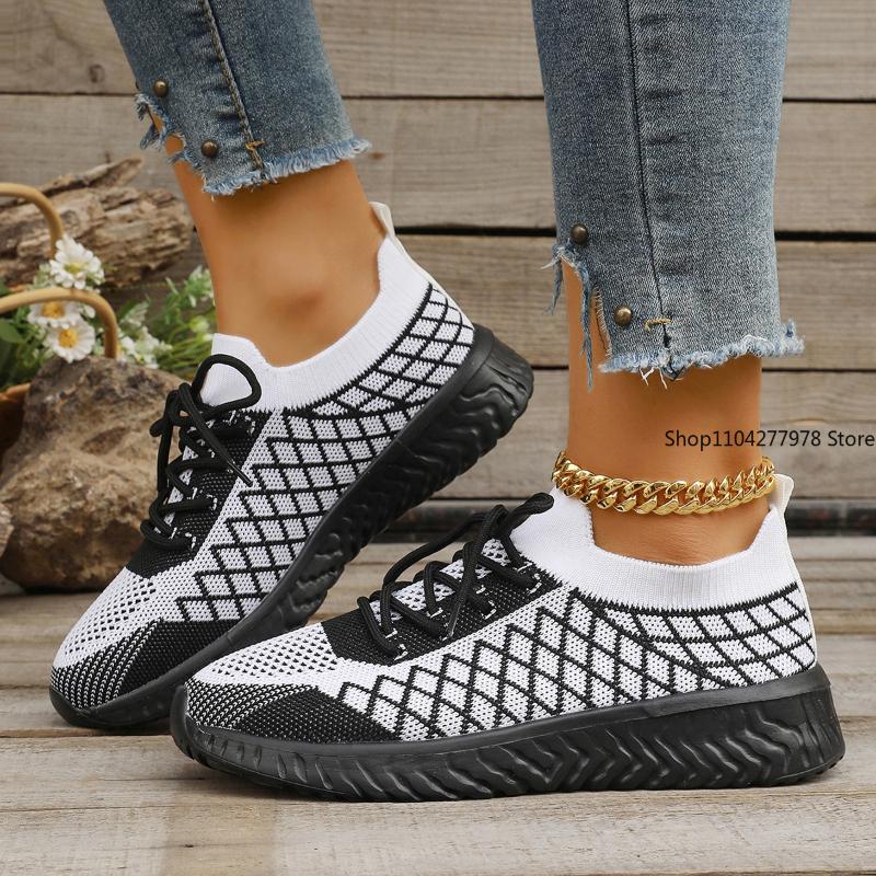 Fashion Sneakers Women Breathable New Fashion Running Shoes Comfortable Casual Shoes Female Tenis Masculino Lightweiht Sports Shoes