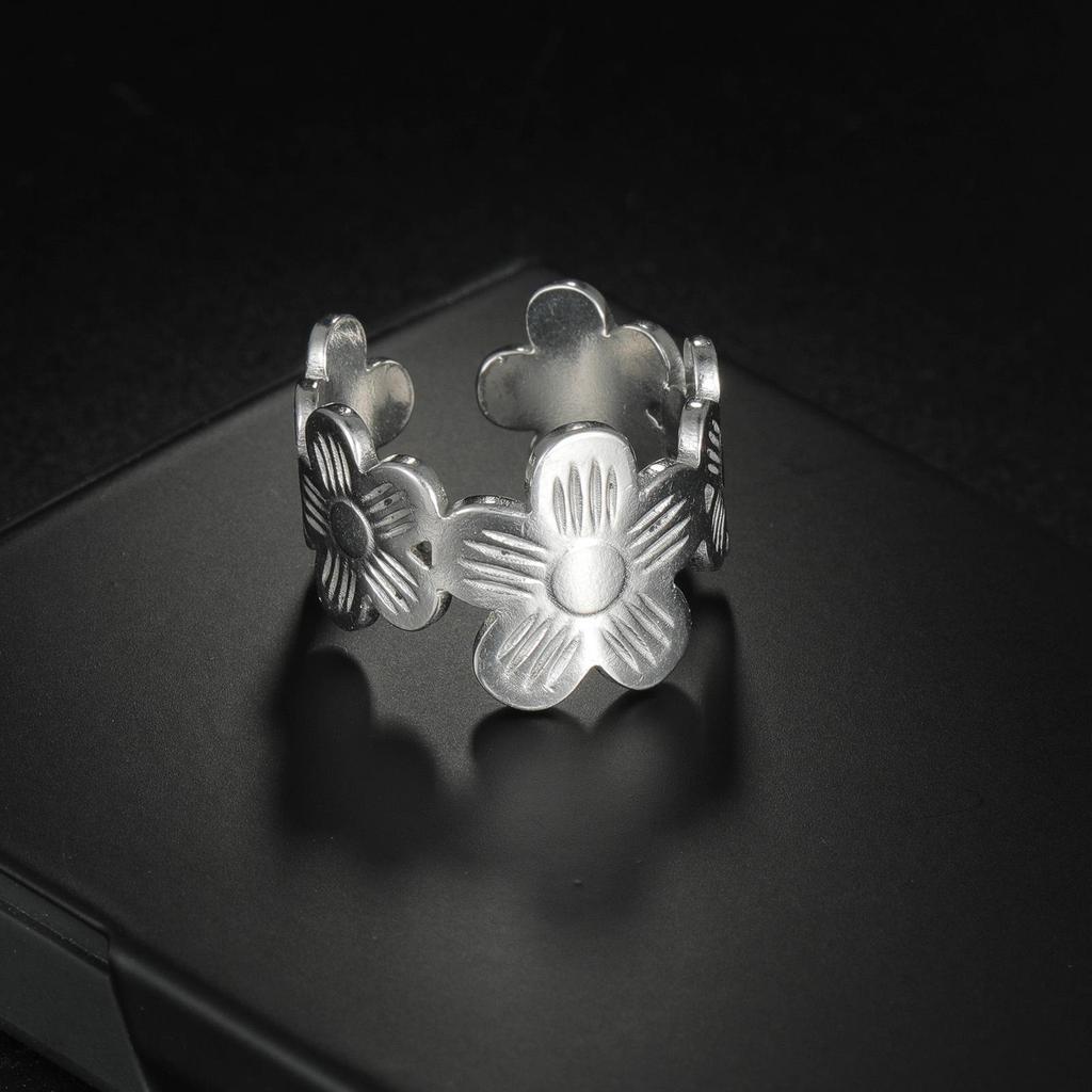 Adjustable Non-Fade Electroplated Couple's Ring