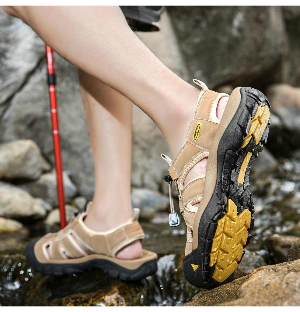 Unisex Thick-Soled Closed-Toe Summer Sandals - Plus Size Outdoor Casual Beach Shoes.