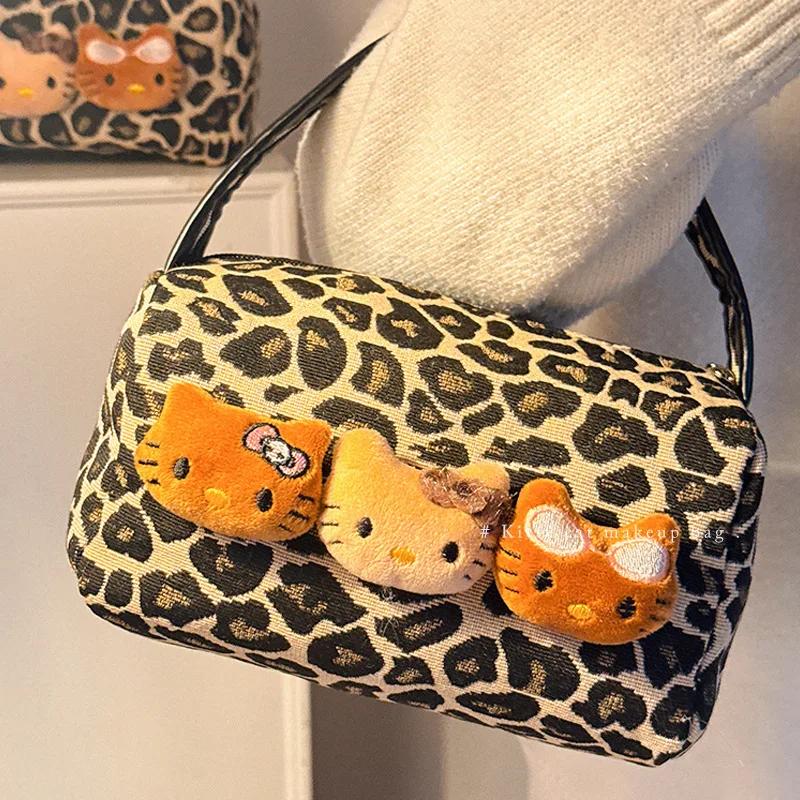 Nova Necessaire Hello Kitty Estampa de Leopardo Bolsa de Mão Pelúcia Gato KT Bolsa de Maquiagem Portátil para Viagem Bolsa de Armazenamento Fofa para Viagem