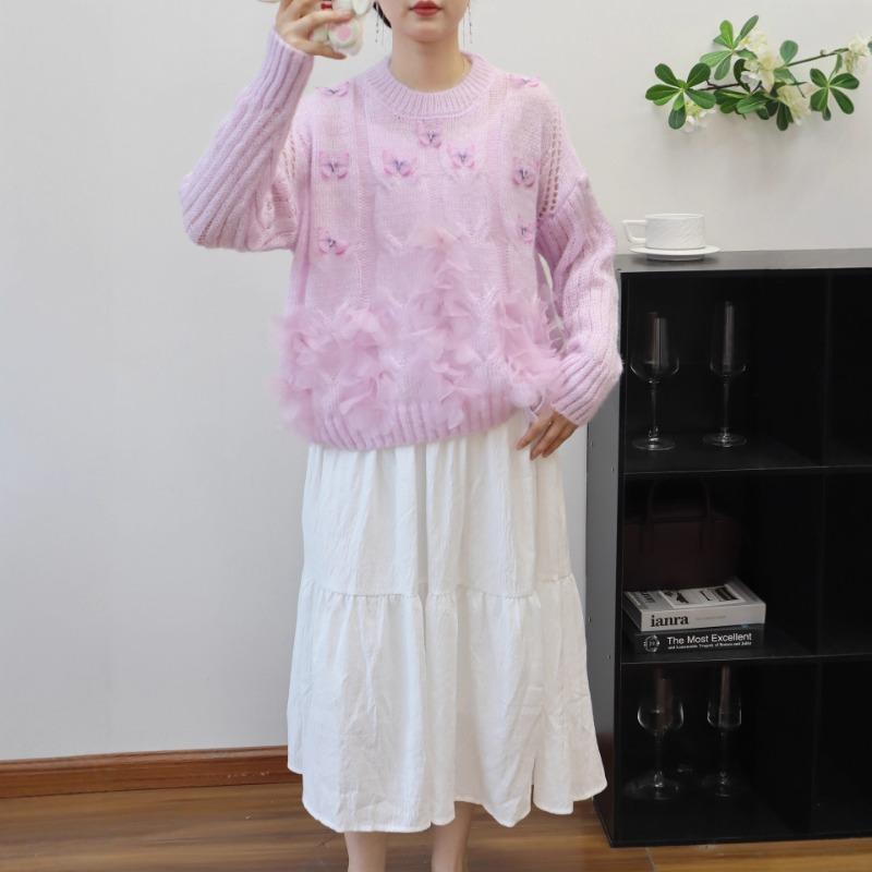 Autumn and Winter New Three-dimensional Butterfly Design Knitted Sweater Top Sweet Soft Waxy Gentle Wind Sweater Pullover Woman
