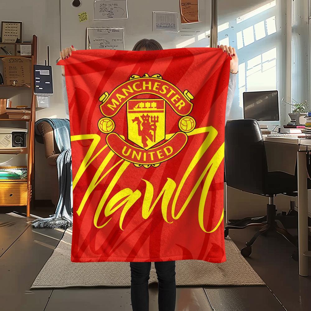 Man Utd Print FlAannel Blanket, High Quality Comfortable for All Seasons, Home Decor, Warmth and Comfort