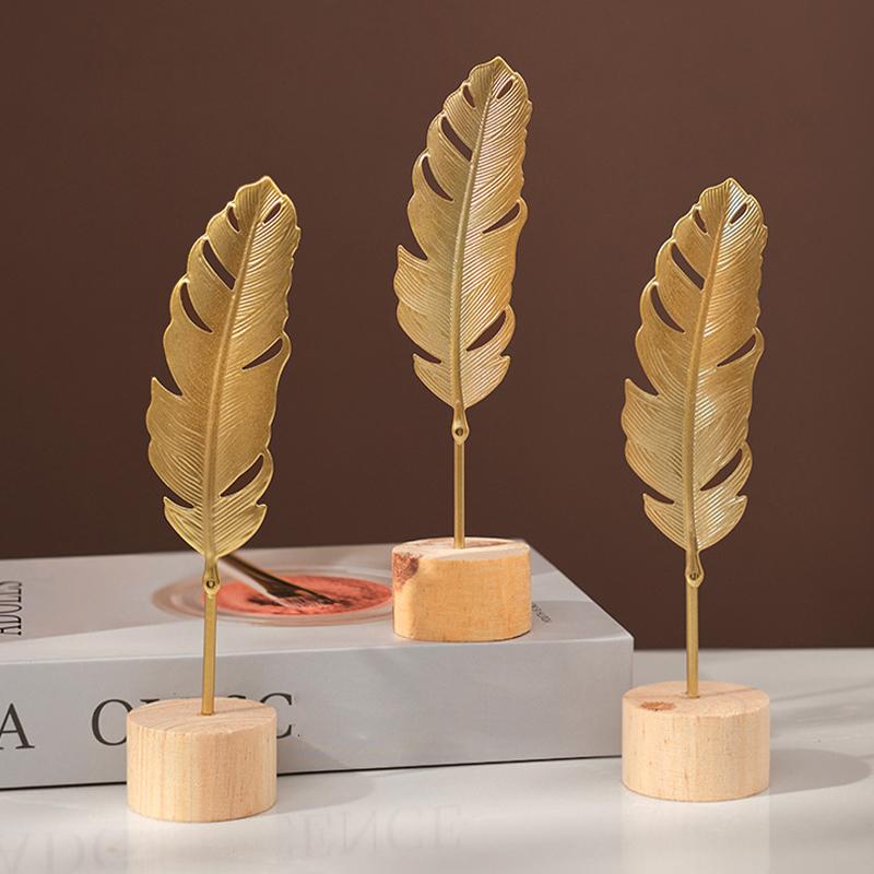 Nordic Style Light Luxury Metal Crafts Creative Home Decorations For Living Room Entryway Wine Cabinet Wrought Iron Ginkgo Leaf