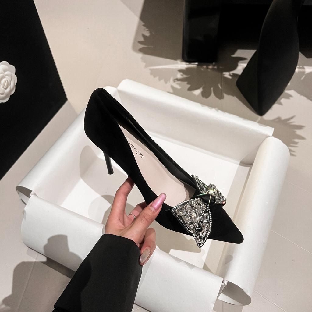 Nye Svarte Rhinestone Sløyfe Dame Pumps Luksus Bankettsko Sexy Høyhælsko Dame Stilettos Festsko Pluss Størrelse 43