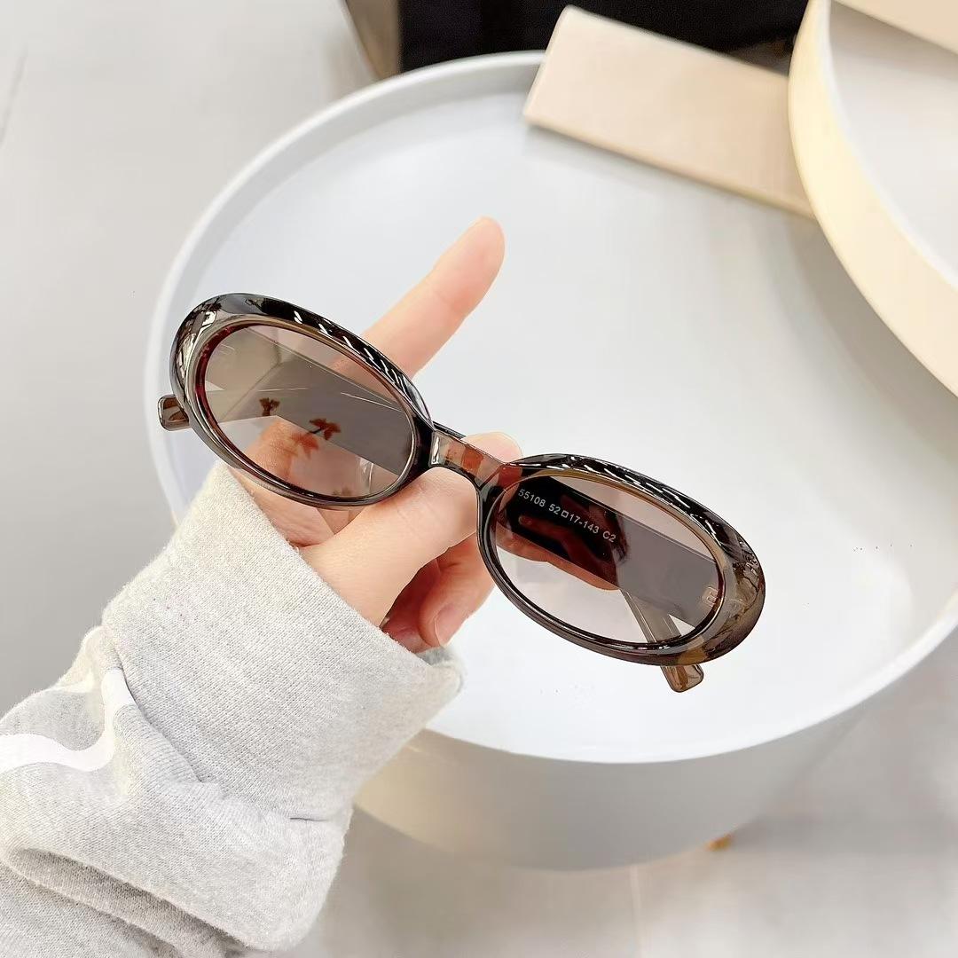 TR90 Material Cool Sunglasses High Quality Oval Shape Women Sun Glasses Travelling Fishing Fashion Sunglasses