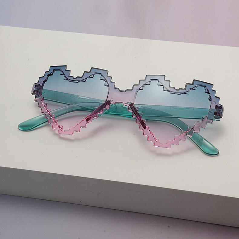 New love sunglasses mosaic glasses men's and women's candy color peach heart sunscreen sunglasses SUNGLASSES