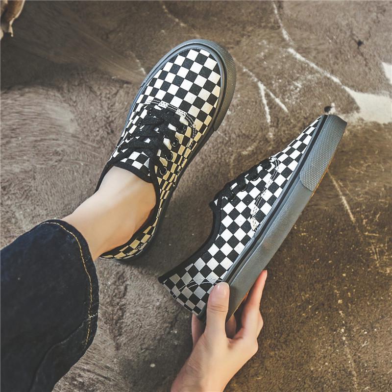 

Жіночі чорно-білі картаті парусинові кеди - Ретро гонконгський стиль, корейський хараджуку ульззанг повсякденне взуття 41