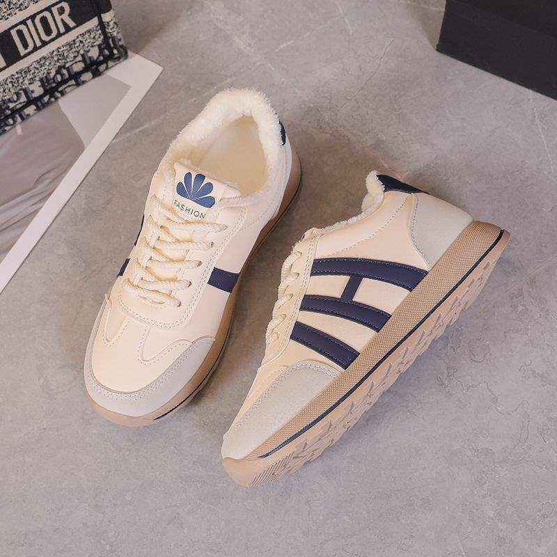 

Dexun shoes women s winter flat-bottomed velvet waterproof board shoes women s retro Forrest Gump running casual sports shoes 40