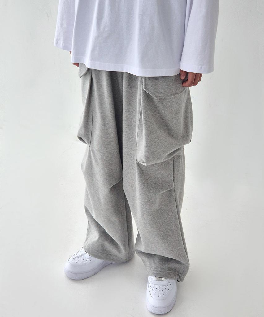 UMM Big Pocket Wide Cargo Training Jogger Pants 2 Colors