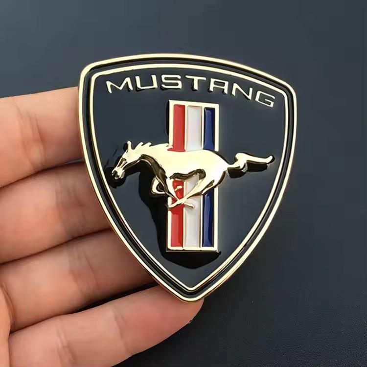 Car 3D Metal Badges Fender Side Stickers Running Horse Styling
