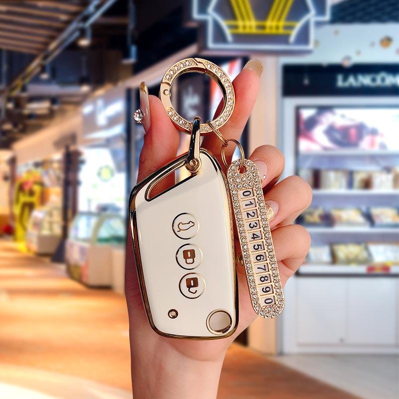 Applicable New Baojun Key Case: RS3/RS5/RC6/E300 Car Protective Shell with Folding Buckle - Men's and Women's Style.