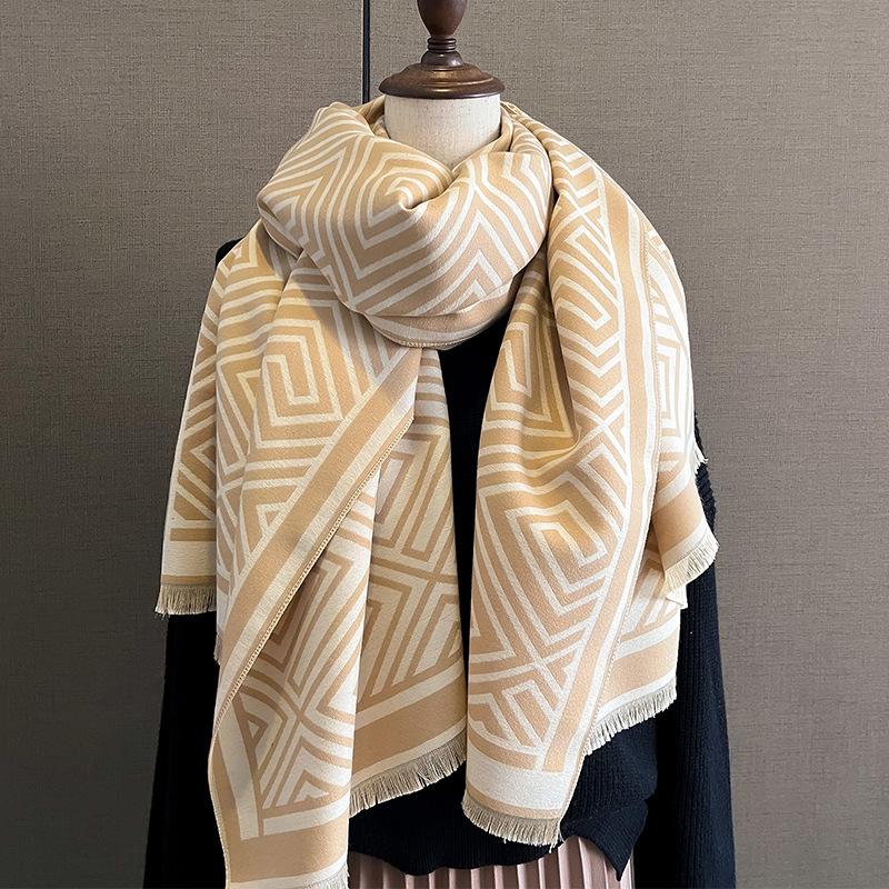 Korean Version Fashionable Imitation Cashmere Women's Scarf, Winter Letter Fashionable New Air Conditioning Shawl