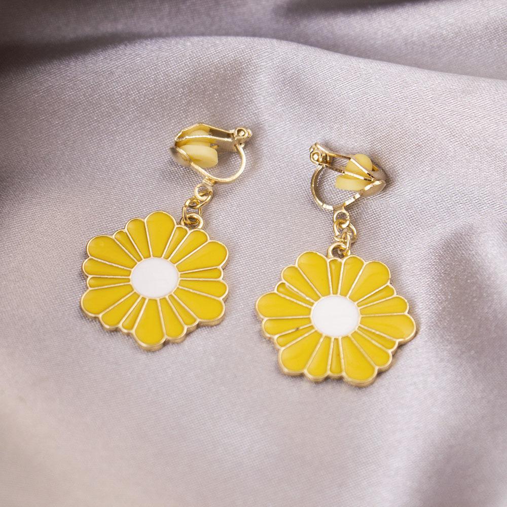 Versatile Light Luxury Ear Clips Without Pierced Ears Daily High-end Triangular Ear Clips Versatile Women's Earrings