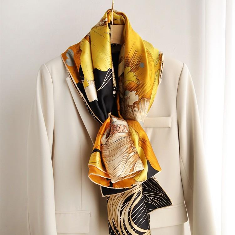 Big Fish Begonia Silk Square Scarf Mulberry Silk Scarf Women'S Spring And Autumn Mom Silk Scarf Shawl Gift Plain Crepe Satin