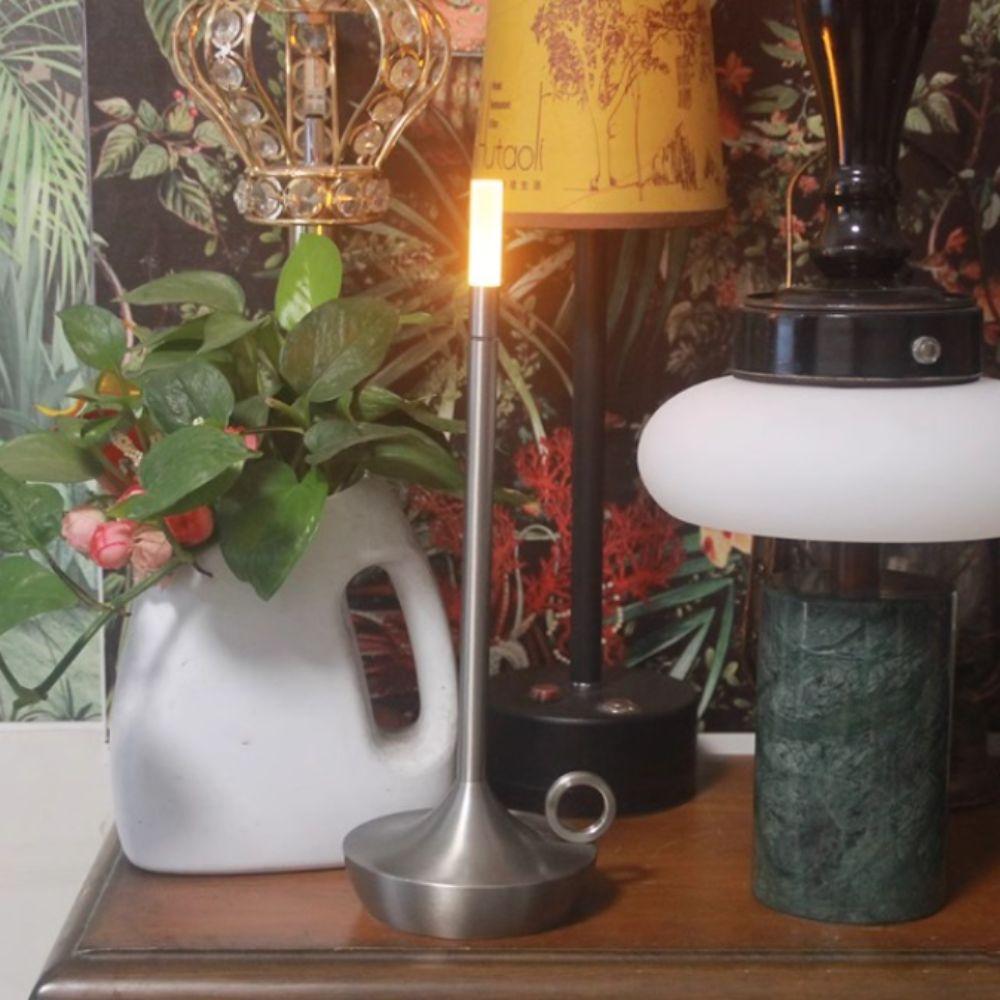 USB Charging Candlelight Table Lamp Touch Control LED Light Source LED Candle Lamp Metal Construction Simple Design