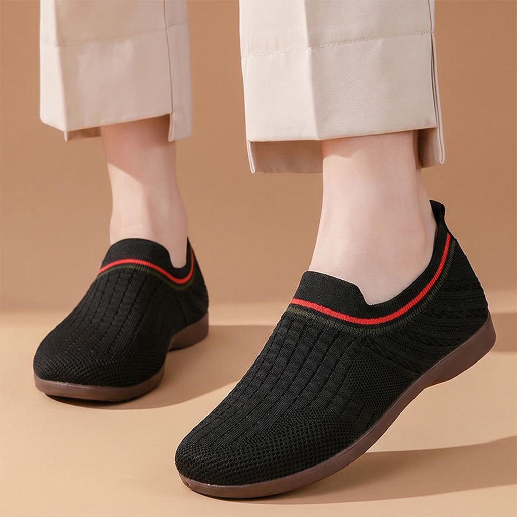 Women's Lightweight Slip-On Breathable Mesh Flats Casual Shoes Flexible Sole Comfortable Walking Footwear for Daily Use
