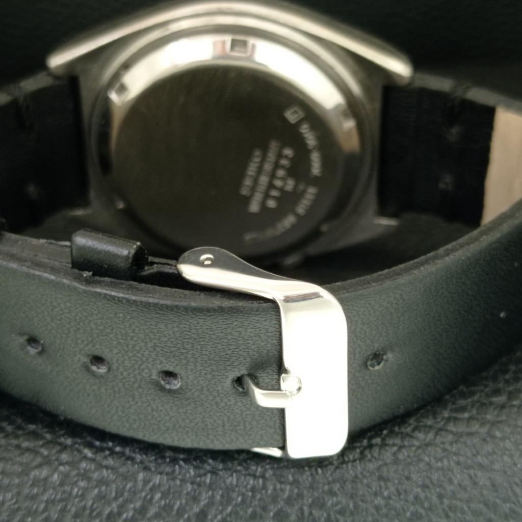 AUTOMATIC VINTAGE SEIKO 5 JAPAN MENS BLACK COLOR DIAL WATCH a707792-1