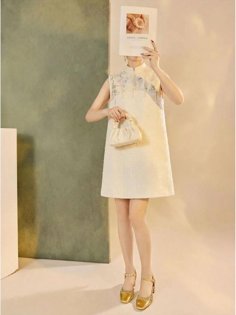 Women's High-End Chinese Style Embroidered A-Line Sleeveless Summer Dress P0185