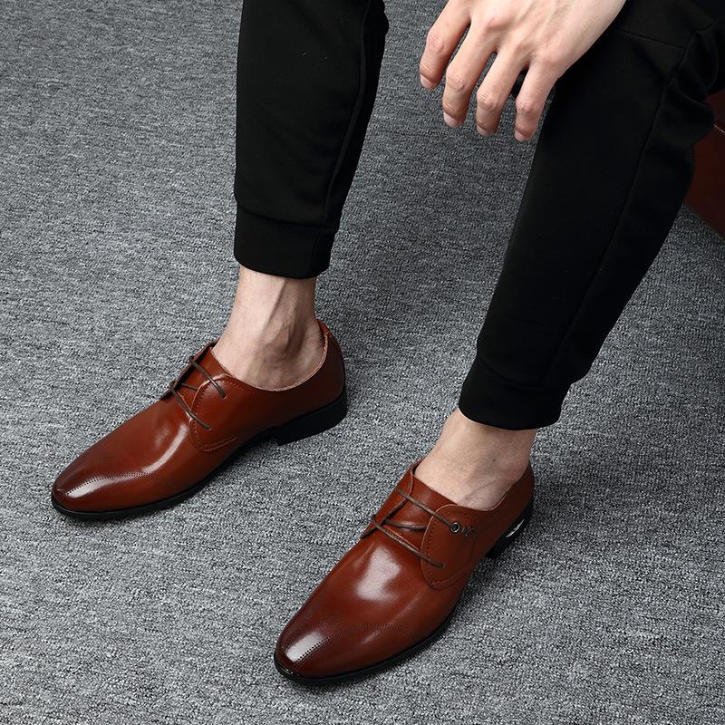 Fashion New 2024 Men Dress Shoes Formal Wedding Genuine Leather Shoes Business Office Men's Flats Oxfords For Male