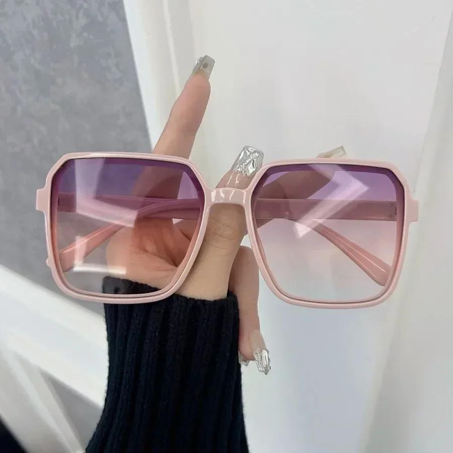 Fashion Sunglasses Women Men Square Plastic Vintage Stylish Oversized Ladies Sun Glasses Retro Vacation