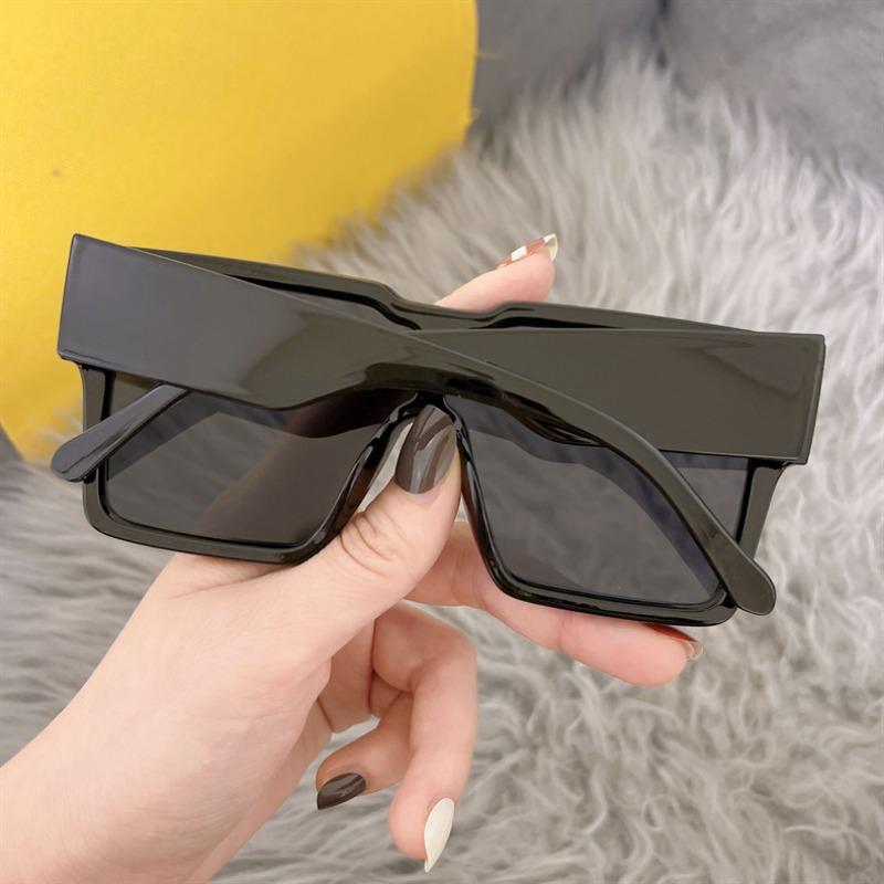New Large Frame Square Sunglasses Women Decorative Rice Nail Fashion Sun Glasses Men Outdoor Driving Eyewear Uv400
