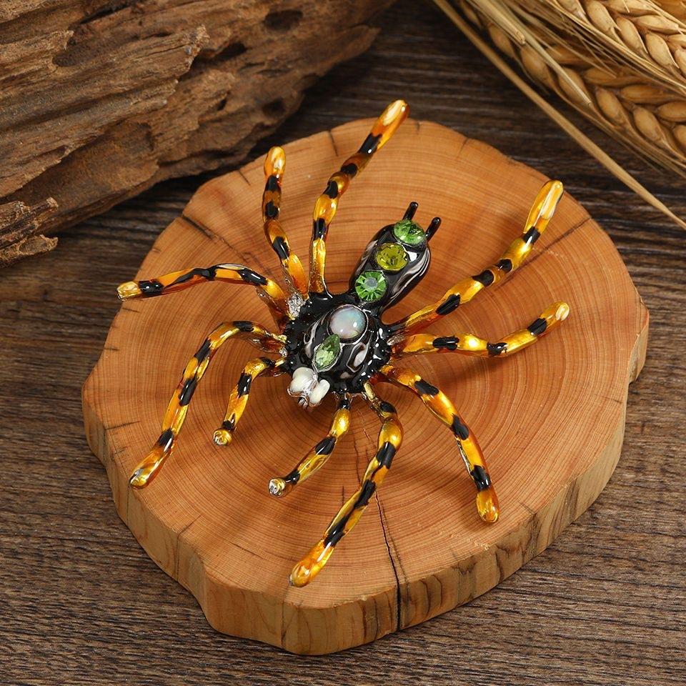 Vintage Spider Brooch Crystal Insect Accessory Pin Halloween Jewelry Gift