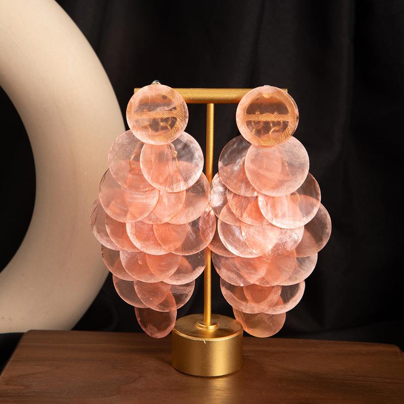 Flower Temperament Fringed Earrings Round Shell Fringed Leisure Vacation Style Earrings Atmospheric Light Luxury High-End Earrings