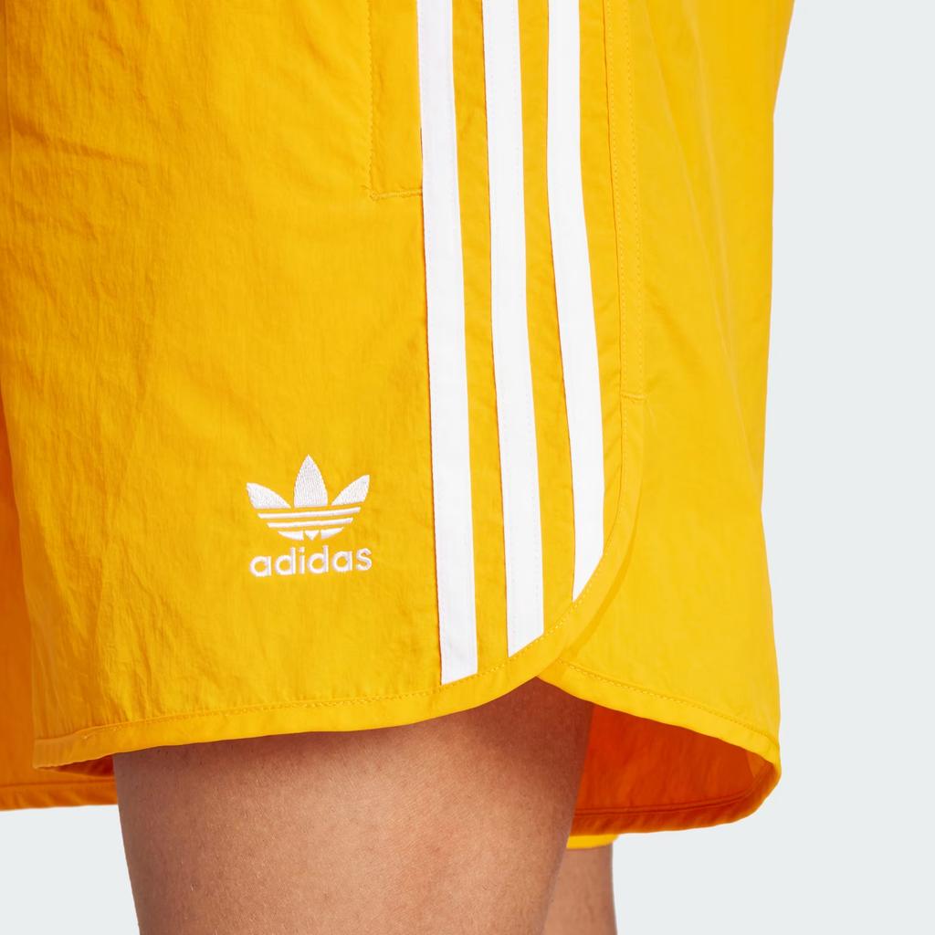 Adidas Originals Adicolor Classics Sprinter Shorts With Small Logo Embroidery And Comfortable Knitted Fabric Men Shorts Orange IZ2418