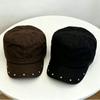 Casquette plate rétro américaine à rivets pour femmes, nouvelle collection printemps-automne, béret noir polyvalent affinant le visage, petit chapeau