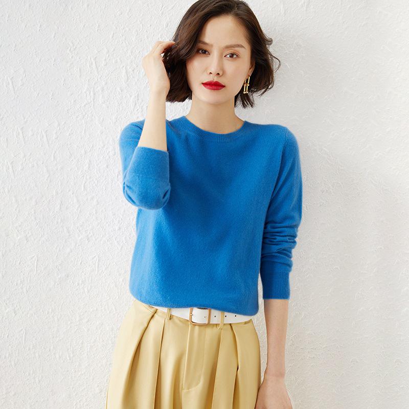 Women's Versatile Long Sleeve Knitted Sweater - Round Neck for Spring, Autumn & Winter