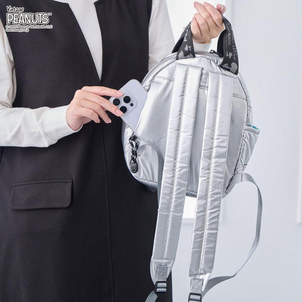 Mochila Mini Fofa Bordada Snoopy Rootote, 2 Vias, Acolchoada IP Theo-Lu, Peanuts-0S, 8453 (03 Preto Fosco)