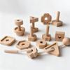 Holz-Mutter-Set - 2-in-1 Perlen- und Schrauben-Zuordnungsspielzeug für Kleinkinder zur Entwicklung der Feinmotorik und der Problemlösungsfähigkeiten
