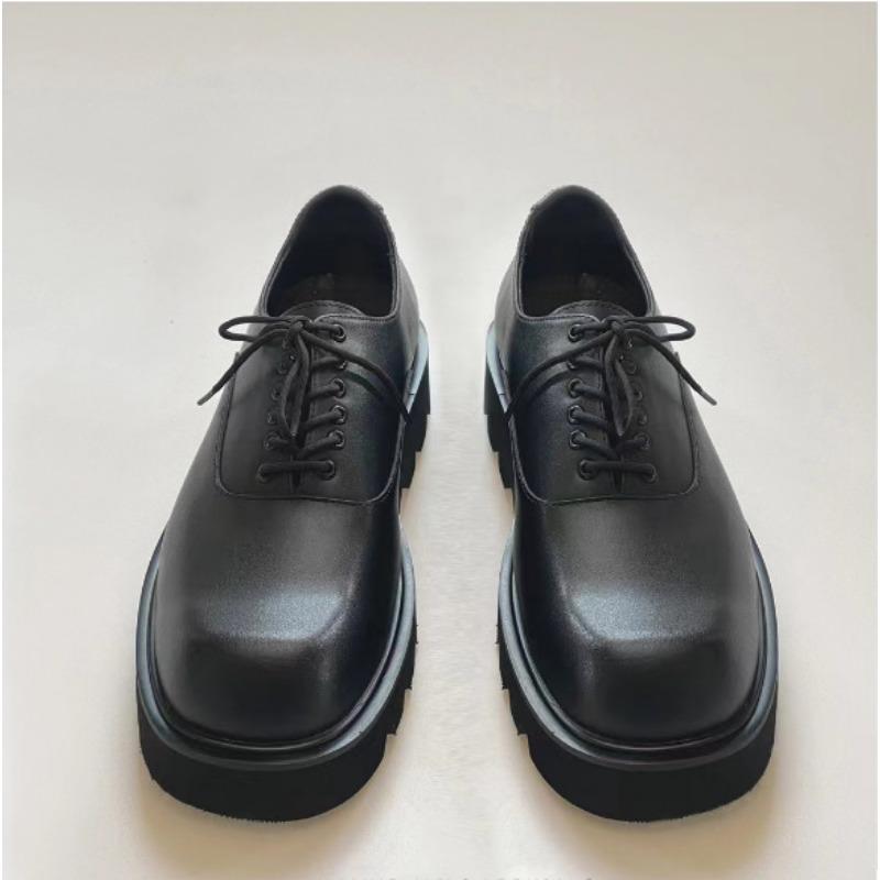 

Повседневная кожаная обувь с квадратным носком, мужская, высокого класса, на толстой подошве, нишевый дизайн, весенне-летняя трендовая дышащая обувь дерби с увеличением роста 44 чёрный